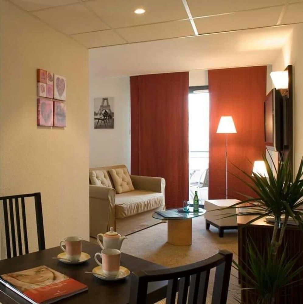 Hotel Le Palladior Voiron Kültér fotó